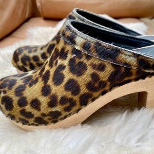 No 6 high heel clog, in Pony Leopard Camo Size 38